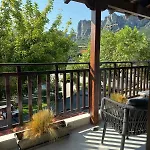 Polyzos Luxury Meteora #3 - Adults Friendly アパート カランバカ