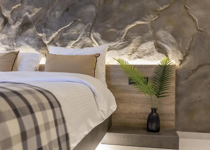 Polyzos Luxury Meteora #3 - Adults Friendly * Καλαμπάκα