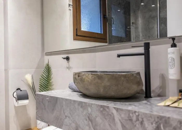 Polyzos Luxury Meteora #3 - Adults Friendly *